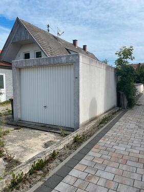 Foto - Fertiggarage - 1.200,00 EUR Miete,