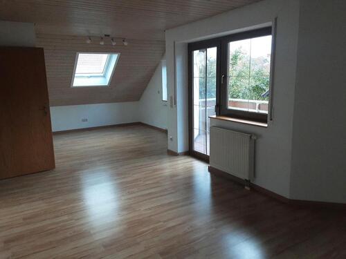 Foto - 3 Zi. Wohnung 82 qm in Arnach - 700,00 EUR Kaltmiete,