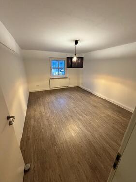 Foto - 6 Zimmer Etagenwohnung in Eckental