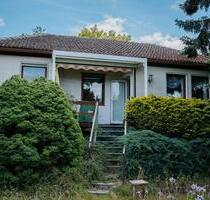 Naturparadies mit Sauna auf 2.803 m² Grundstück - Guben