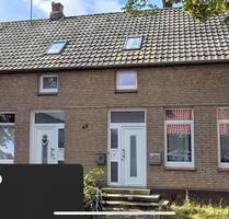 4ZKB Erdgeschoss in einem Doppelhaus zu vermieten - Oldenburg Kreyenbrück