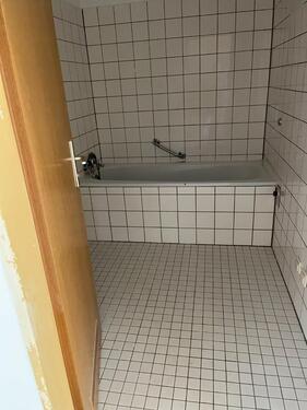 Foto - schöne 3 ZKB Maisonettewohnung mit Balkon & 2 Aufzügen in Kassel am Klinikum ( KS-MBS50-9-4 )
