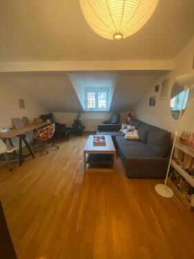 Foto - 2 Zimmer Dachgeschoßwohnung zur Miete in Berlin