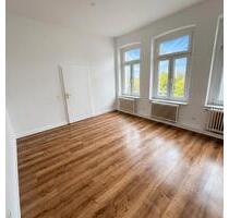 Citynahes Wohnen in Hörde: Helle 2-Zimmer-Wohnung am Marktplatz - Dortmund