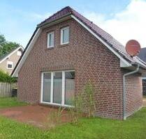 ZU VERMIETEN***Zentralgelegenes EFH in Aurich -Extum***KAUTIONS-PROVISIONSFREI***