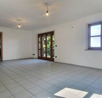 Ruhige 2-Zimmer-Wohnung mit EBK & Balkon - Haag an der Amper Inkofen