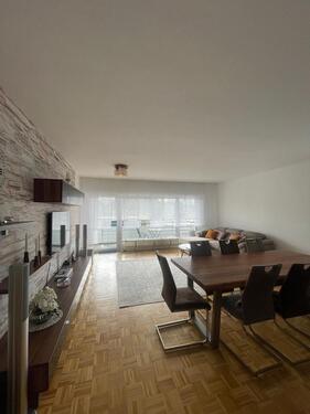 Foto - Lichtdurchflutete freundl. 4-Zi-Wohnung in Essen-Bredeney +Garage