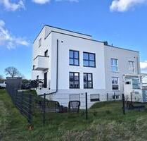 BUILT-IN 2022! High-quality duplex apartment with garden and parking* Only 13 minutes to Clay
