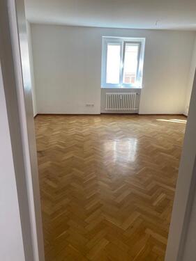 Foto - Etagenwohnung zur Miete in Würzburg