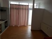Foto - Helle 2-Zimmer-Wohnung mit großen Fenstern und Terrasse