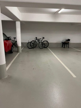 Foto - Tiefgaragenparkplatz - 75,00 EUR Miete,