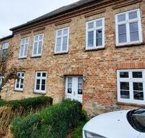 Schöne komplett renovierte 3 Zi-EG-Wohnung mit 81m2 Schönberg - Lüdersdorf