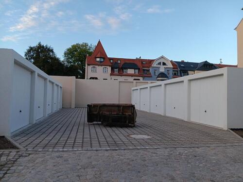 Foto - Garage zu vermieten in Freital # ca. 19 m² mit Abstellfläche
