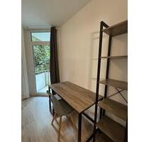 Möblierte 1-Zimmer-Studentenwohnung mit Balkon in Gö-Nikolausberg - Göttingen Roringen