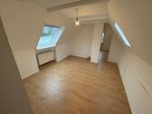 Foto - 2.5 Zimmer Dachgeschoßwohnung in Leverkusen