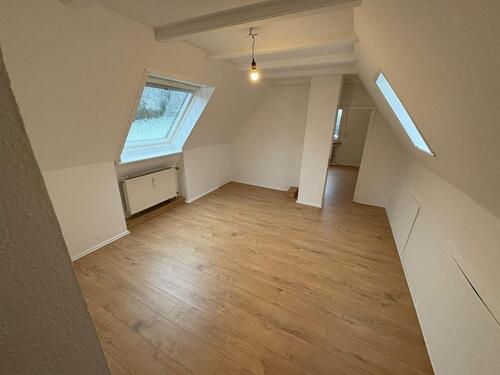 Foto - 2.5 Zimmer Dachgeschoßwohnung in Leverkusen