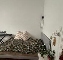 WG Zimmer in der Altstadt - 570,00&nbsp;EUR Kaltmiete, ca.&nbsp; 15,00&nbsp;m&sup2; in Bonn (PLZ: 53111)