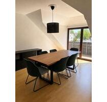 ANFRAGESTOPP! 4-Zimmer Dachgeschosswohnung in Eversten - Oldenburg