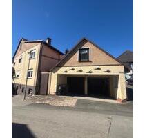 Ein bis Zweifamilienhaus in Liebenau-Lamerden - Niestetal