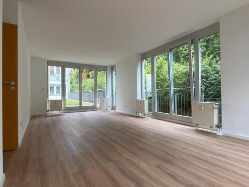 Foto - Schöne 3-Zimmer-Wohnung mit 2 Terrassen und Grünflache