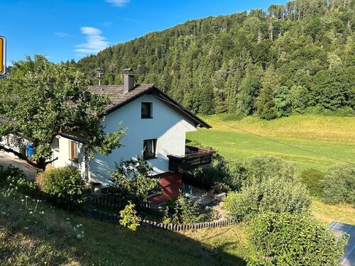 Foto - Einfamilienhaus mit ELW in toller Lage