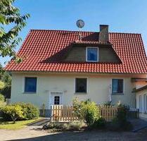 Lichtdurchflutetes EFH mit Garten und Pool: Familienglück pur - Sollstedt