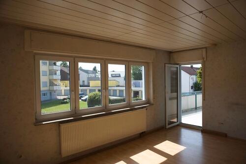 Foto - Sonnige 2-Zimmer-Wohnung mit EBK,Balkon und Stellplatz in Rastatt