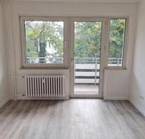 Renovierte 3-Zimmer-Wohnung im 1.OG zu vermieten! 1 Nettokaltmiete frei (2.Monat)* - Duisburg Hamborn