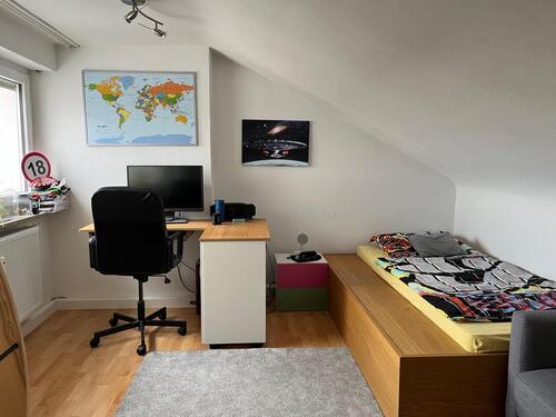 Foto - Haus zu vermieten - 1.850,00&nbsp;EUR Kaltmiete, ca.&nbsp; 200,00&nbsp;m&sup2;