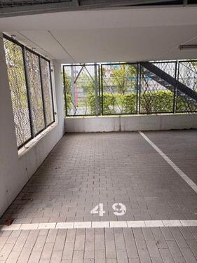 Foto - Sicherer Stellplatz im Parkhaus an der Radrennbahn – Ab Mai frei!