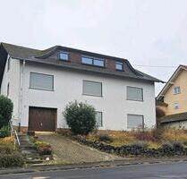 Haus mit großem Garten und viel Platz für zwei Generationen - Nentershausen