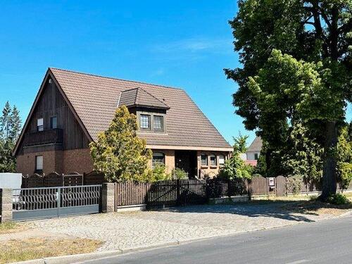 Foto - Mehrgenerationshaus - 860.000,00&nbsp;EUR Kaufpreis, ca.&nbsp; 258,00&nbsp;m&sup2;