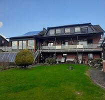 Haushälfte in bester Lage in Attendorn-Ennest