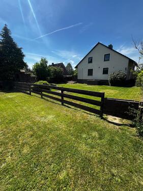 Foto - Einfamilienhaus in Idyllischer Sackgassen Lage mit Feldblick