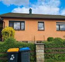 Einfamilienhaus zu verkaufen. - 130.000,00&nbsp;EUR Kaufpreis, ca.&nbsp; 110,00&nbsp;m&sup2; in Rodewisch (PLZ: 08228)