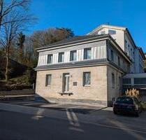 Wunderschöne 2 Zimmer Wohnung mit Wintergarten und Terrasse - Velbert Langenberg