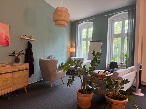 Foto - BÜRO PRAXIS ZUR ZWISCHENMIETE - in Friedrichshain am Volkspark
