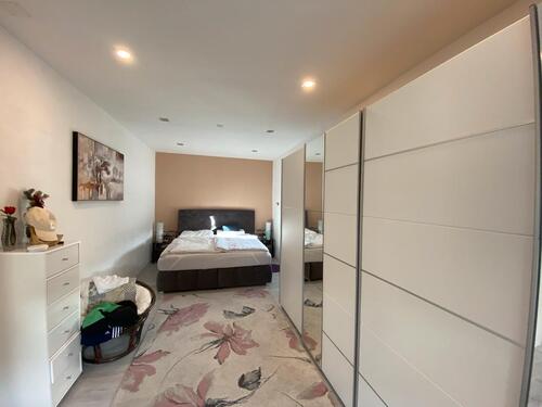 Foto - 16 Zimmer Mehrfamilienhaus, Wohnhaus in Lehrberg