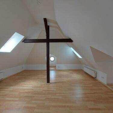 Foto - 2,5-Zimmer-Maisonette-Dachgeschosswohnung im Herzen der Meißner Altstadt (2. OG DG) - MW5w2102