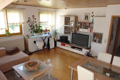 Foto - Etagenwohnung zur Miete in Eisingen