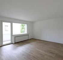 Helle, renovierte 3-Zimmer-Wohnung - Balkon - provisionsfrei - MH - Mülheim an der Ruhr Rechtsruhr-Nord