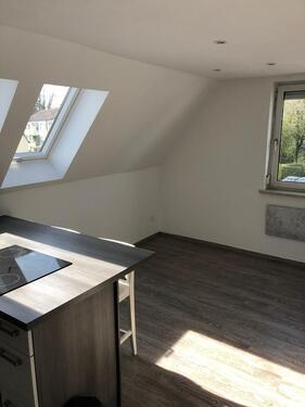 Foto - 2.5 Zimmer Dachgeschoßwohnung zur Miete in Karlsfeld