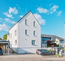 Neuwertige große Doppelhaushälfte - Hattenhofen