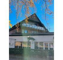 2 x 3 Zimmer-Whg., Dachgeschoss, Sud-Balkon, zentral - Lingen (Ems)