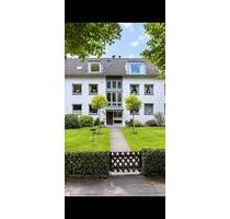 Traumhafte Wohnung 4-5 Zimmer mit Balkon v. Privat - Hamburg Wandsbek