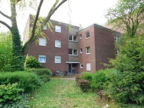 Foto - Sehr schöne 3-Zimmer-Erdgeschosswohnung... renoviert und bezugsfertig mit Balkon...!