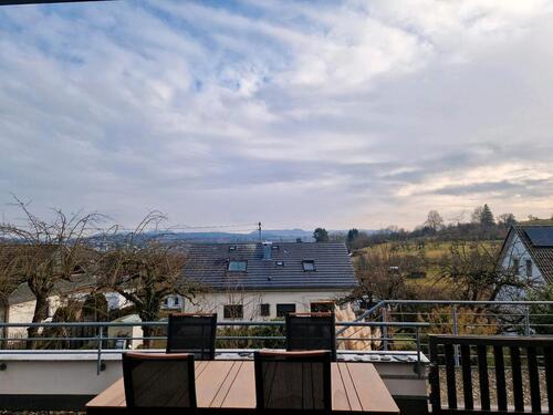 Foto - Moderne 4-Zimmer-Erdgeschoss-Wohnung