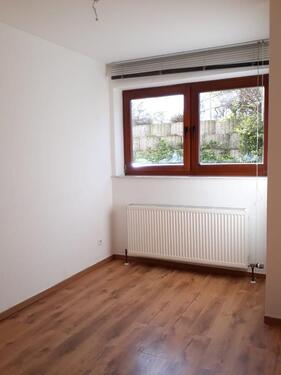 Foto - Souterrainwohnung KO-Metternich ruhige Lage!