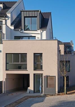 Foto - 5 Zimmer Doppelhaushälfte zur Miete in Neu-Isenburg