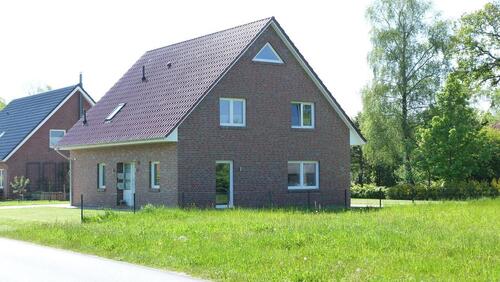 Foto - EFH, NEUBAU, Kfw55, inkl. Carport m. guter, geh. Ausstattung!